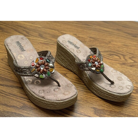 UNLISTED KENNETH‎ COLE Women's Shoes Wedge Sandals BEADED Size 3M - Picture 2 of 7